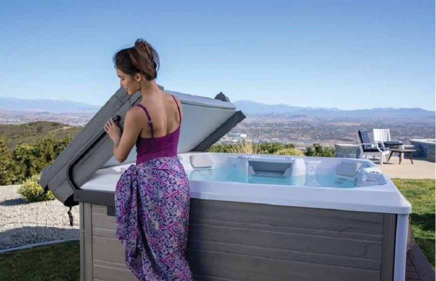 Get Rid of Cloudy Pool and Hot Tub Water Fast with These 5 Natural Methods
