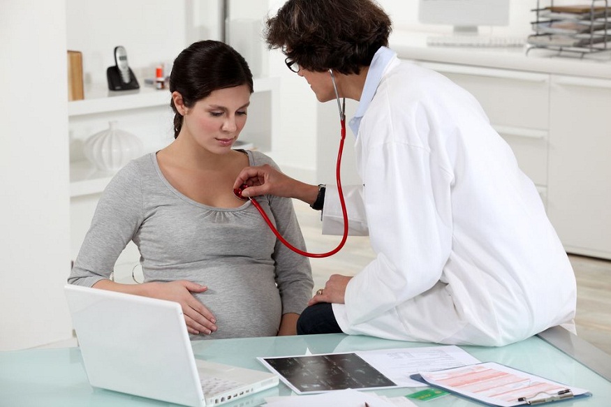 Understanding the Distinctions Between an MFM Specialist and an OB-GYN